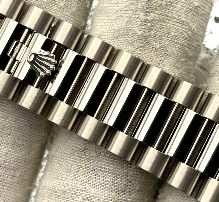Rolex Day-date 40 40mm Blue Ombre Dial White Gold 228239 Unworn 2025