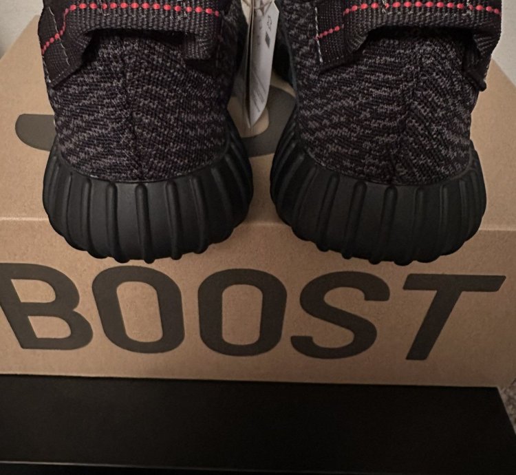 Yeezy Boost 350 V1 Pirate Black