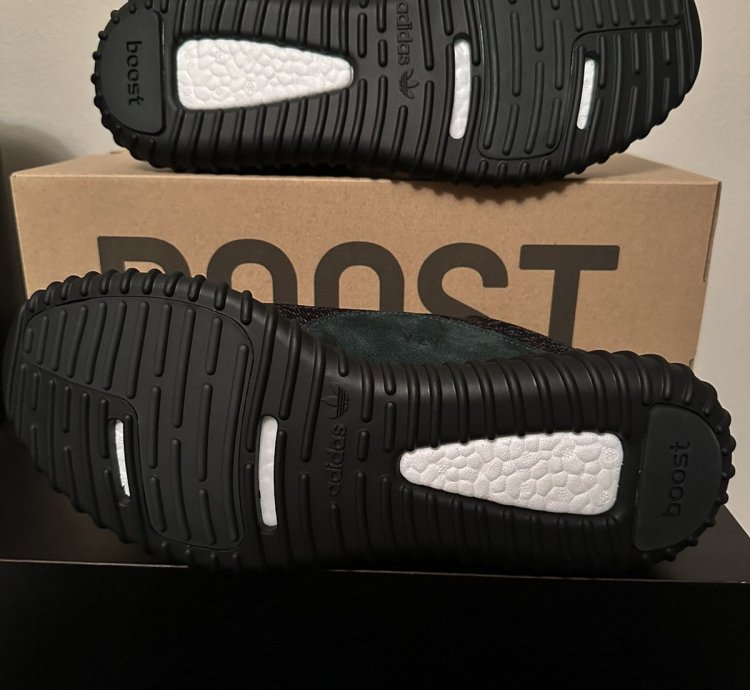Yeezy Boost 350 V1 Pirate Black
