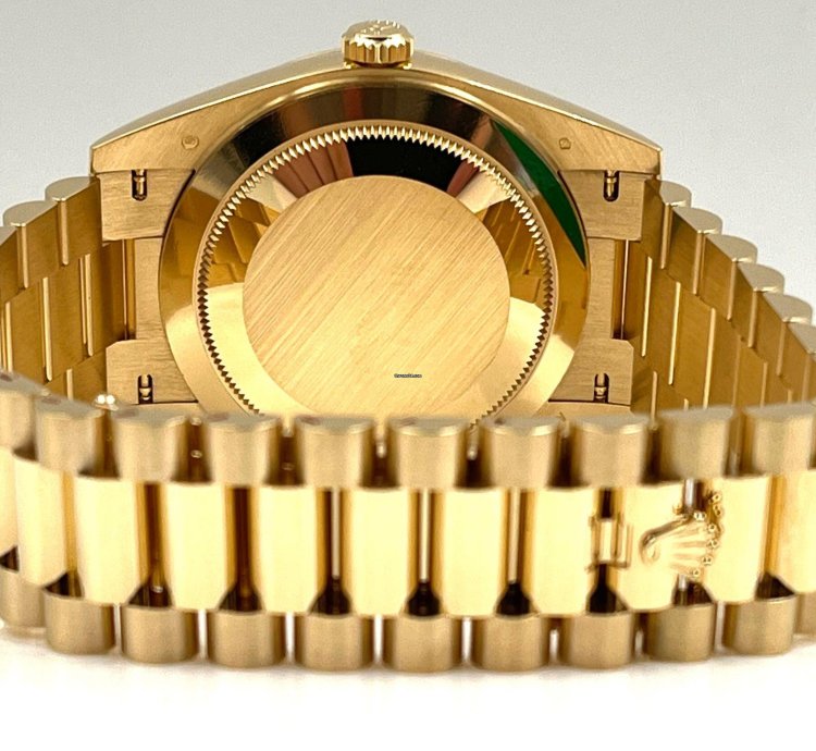 Rolex Day-date 40 40mm Champagne Roman Dial Yellow Gold Bracelet 228238 Unworn 2024