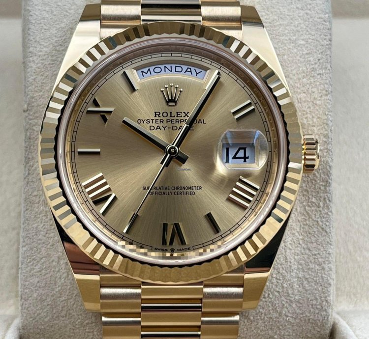 Rolex Day-date 40 40mm Champagne Roman Dial Yellow Gold Bracelet 228238 Unworn 2024