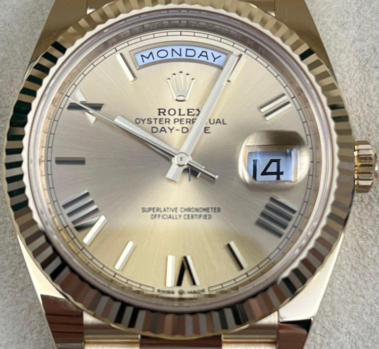 Rolex Day-date 40 40mm Champagne Roman Dial Yellow Gold Bracelet 228238 Unworn 2024