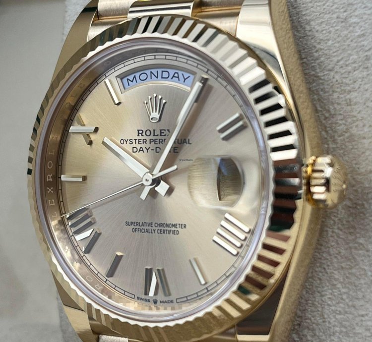 Rolex Day-date 40 40mm Champagne Roman Dial Yellow Gold Bracelet 228238 Unworn 2024