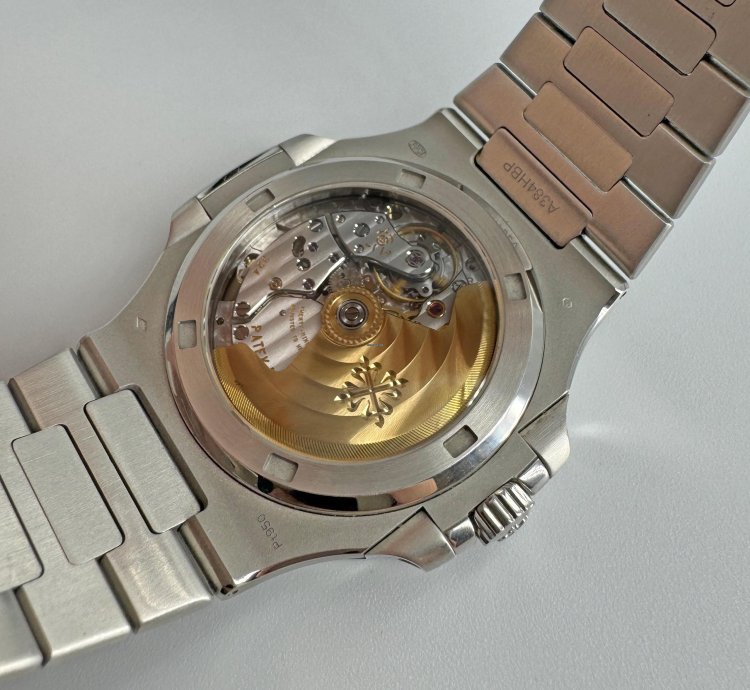 Patek Philippe Nautilus 5711 1p-010 Nautilus Platinum