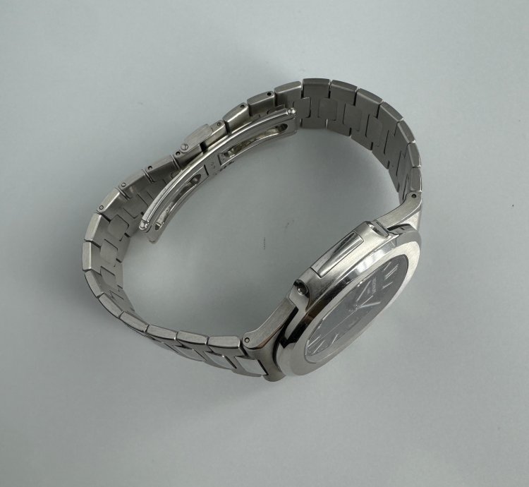 Patek Philippe Nautilus 5711 1p-010 Nautilus Platinum