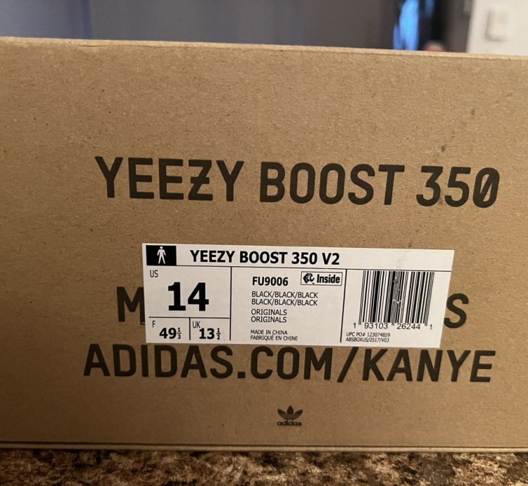 Yeezy Boost 350 V2 Black Size 14