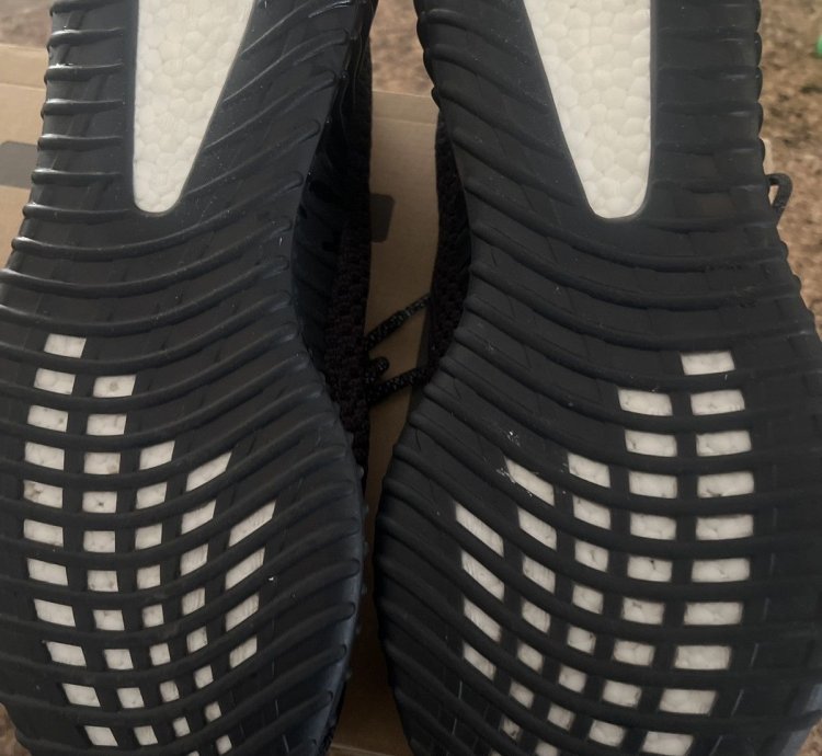 Yeezy Boost 350 V2 Black Size 14