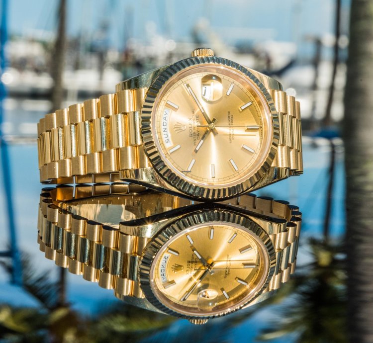 Rolex Day-date 40 40mm Champagne Stick
