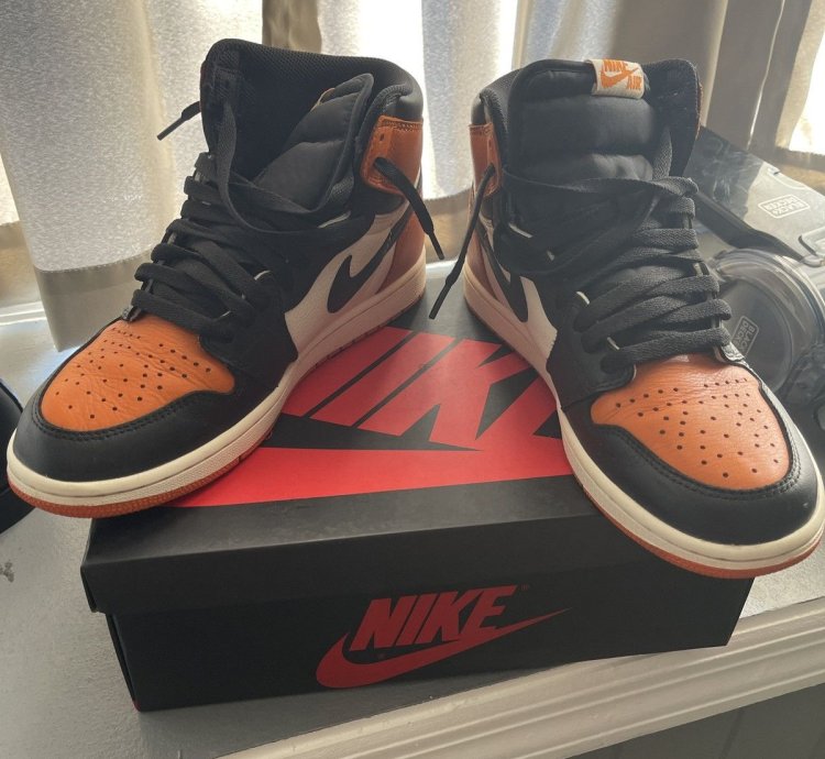 Air Jordan 1 Shattered Backboard