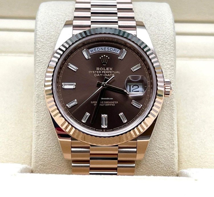 Rolex Day-date 40 40mm Chocolate Baguette Dial Rose Gold 228235