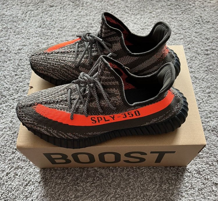 Yeezy Boost 350 V2 Carbon Beluga Men Us 12