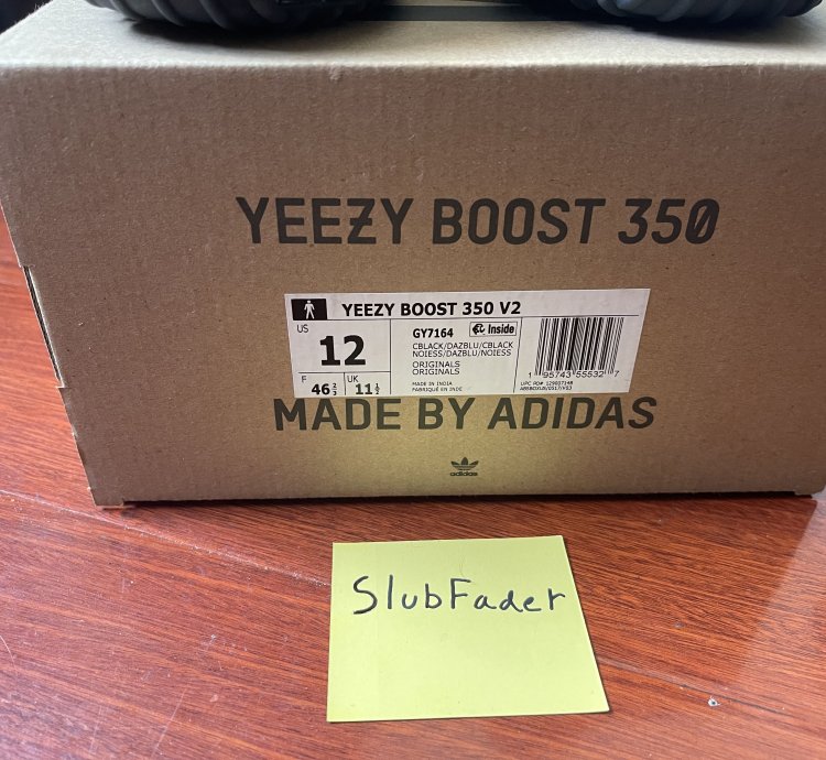 Yeezy Boost 350 V2 Dazzling Blue
