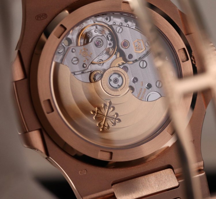 Patek Philippe Nautilus 5711 1r Rose Gold 40mm Brown Dial Bracelet Complete Set