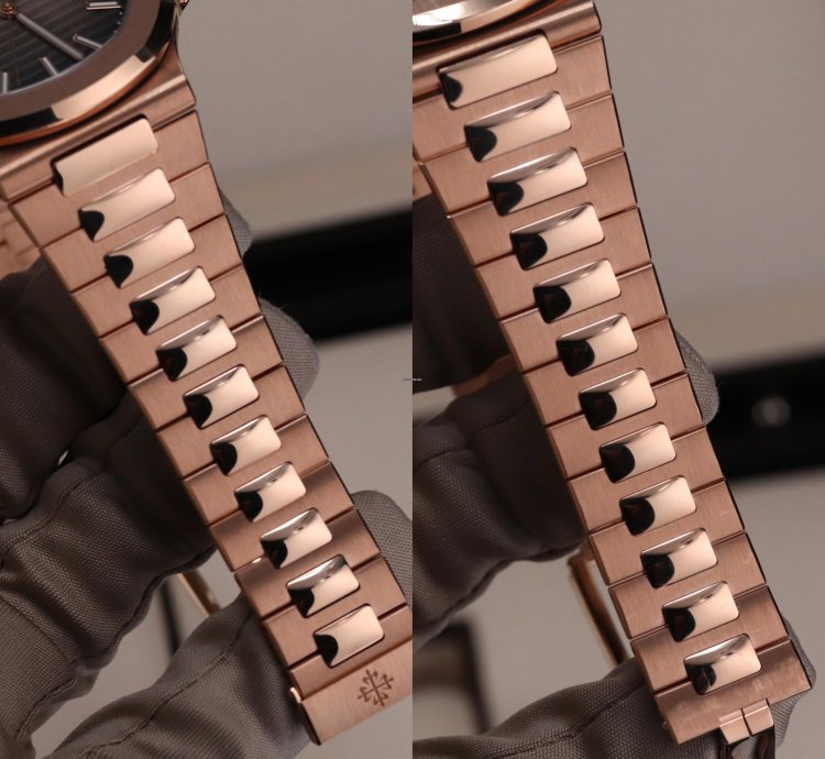 Patek Philippe Nautilus 5711 1r Rose Gold 40mm Brown Dial Bracelet Complete Set