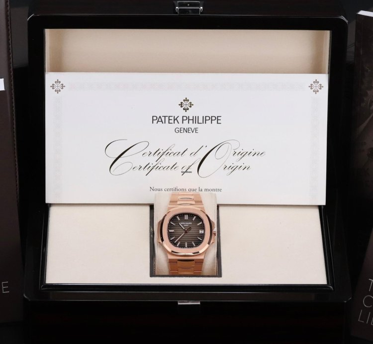 Patek Philippe Nautilus 5711 1r Rose Gold 40mm Brown Dial Bracelet Complete Set