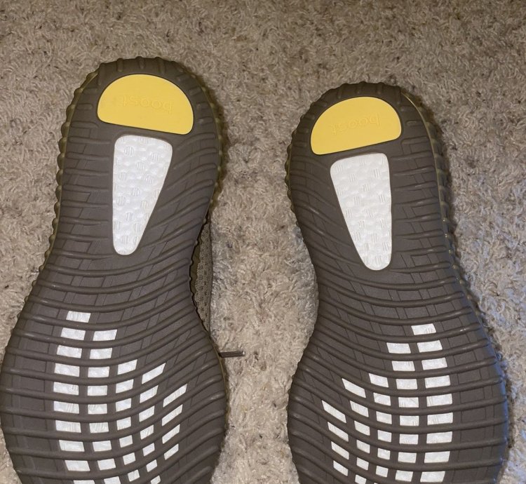 Yeezy Boost 350 V2 Earth Reflective