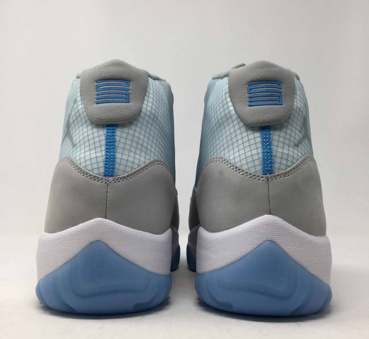 Air Jordan 11 Adapt Legend Blue