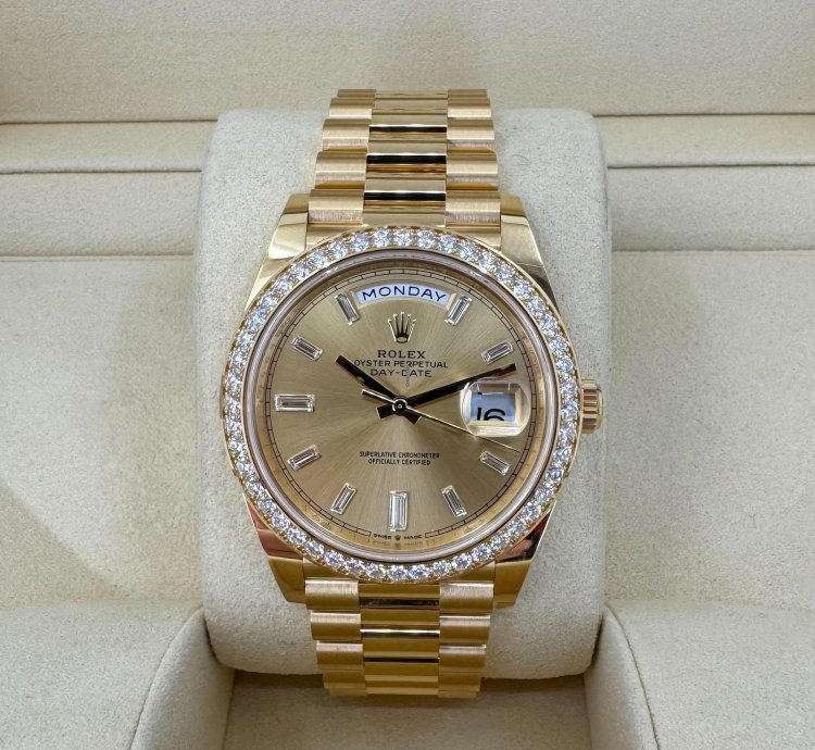 Rolex Day-date 40 40mm Diamond Bezel Champagne Baguette Diamond Dial