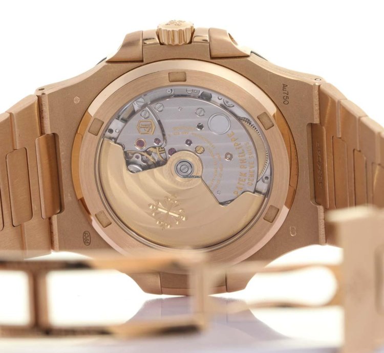 Patek Philippe Nautilus 5711 1r-001 18kt Pink Gold 12 2016 Patek Box Papers