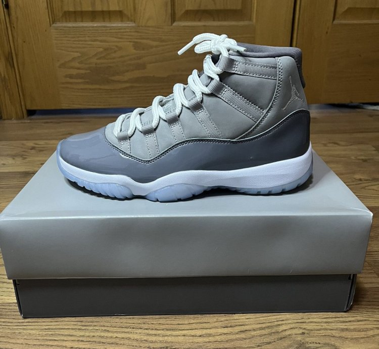 Air Jordan 11 Cool Grey