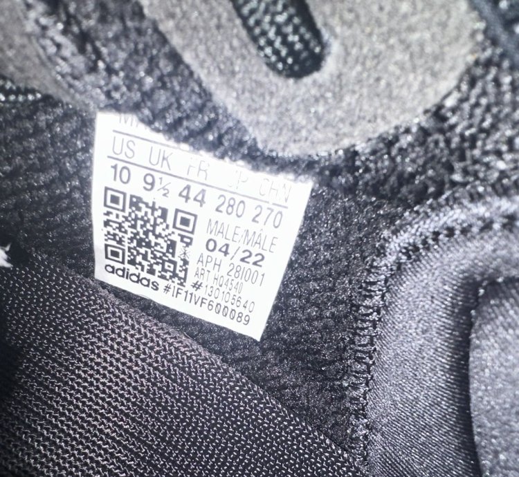 Yeezy Boost 350 V2 Onyx