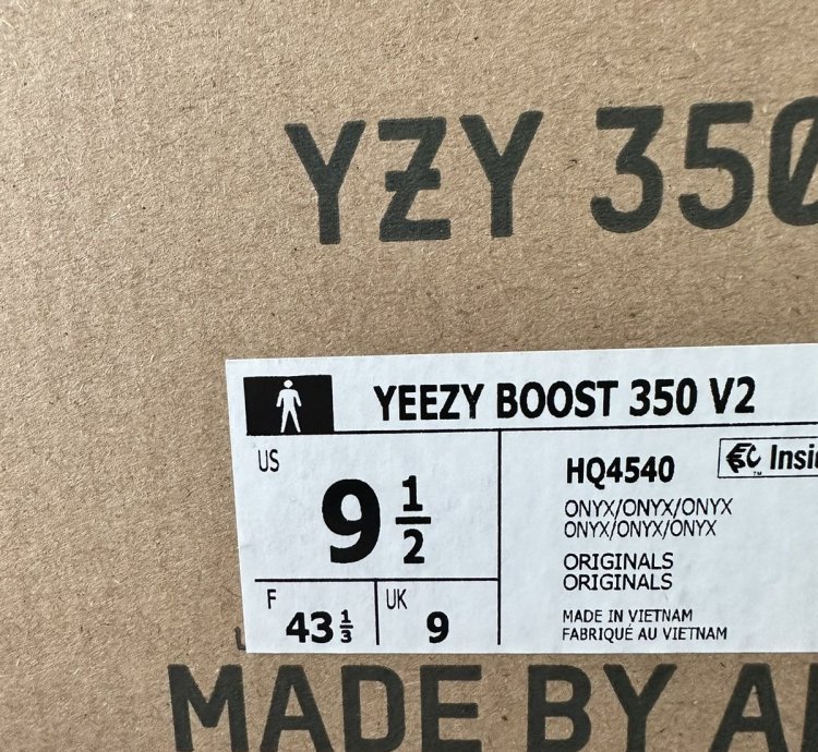 Yeezy Boost 350 V2 Onyx