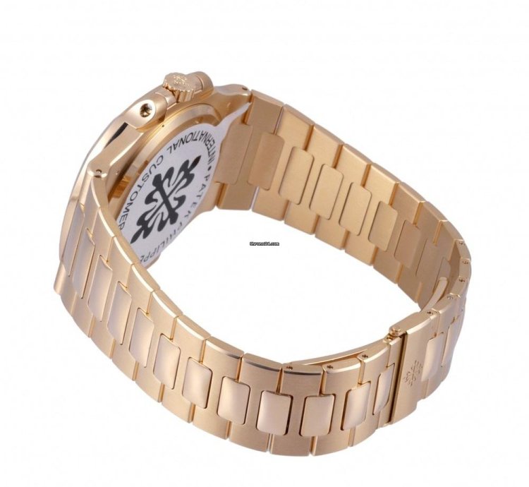 Patek Philippe Nautilus 5711 1r-001 Automatic Good