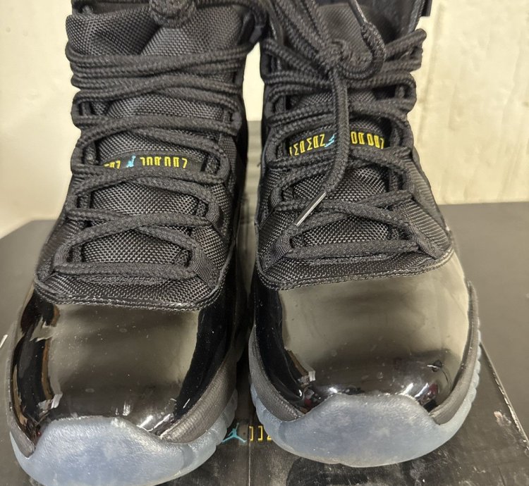 Air Jordan 11 Gamma Blue