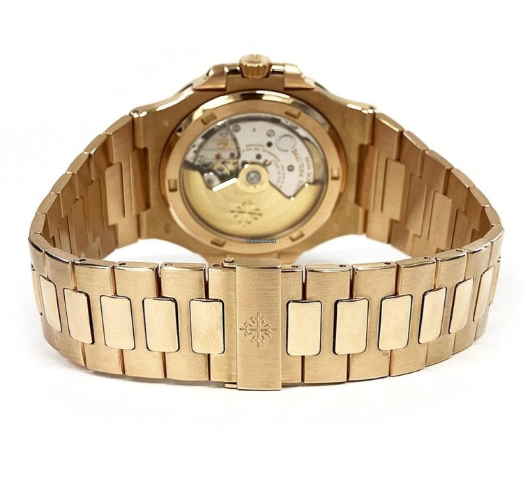 Patek Philippe Nautilus 5711 1r-001 Nautilus Brown Dial 18k Rose Gold Automatic Men Watch 2017