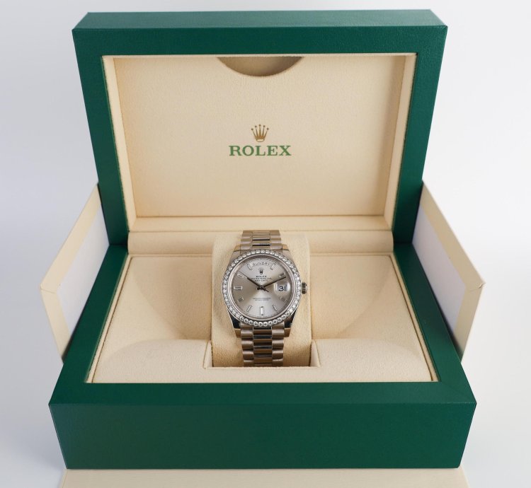 Rolex Day-date 40 40mm Diamond Bezel White Gold Silver Baguette Diamond Dial Presidential 228349rbr