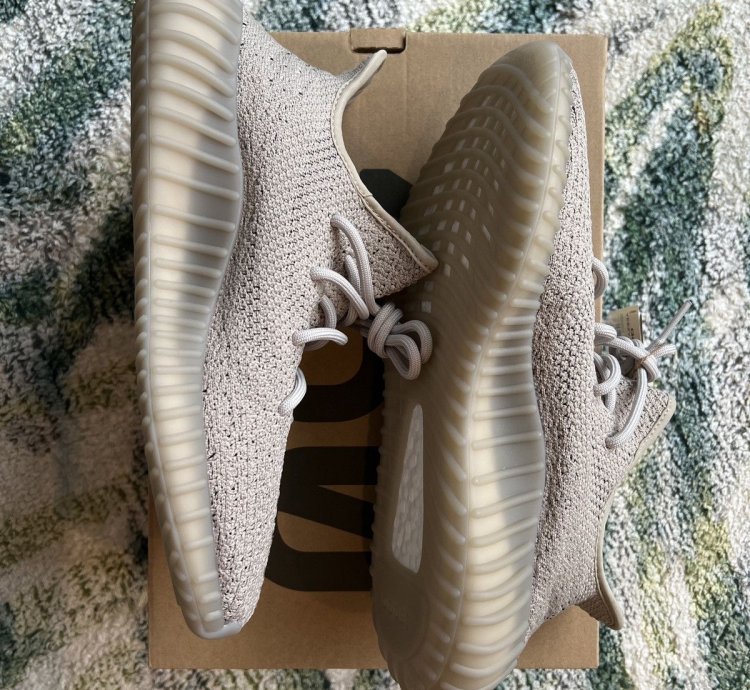 Yeezy Boost 350 V2 Slate