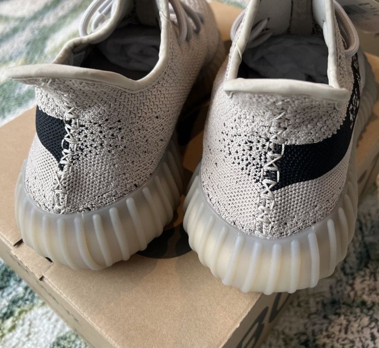 Yeezy Boost 350 V2 Slate
