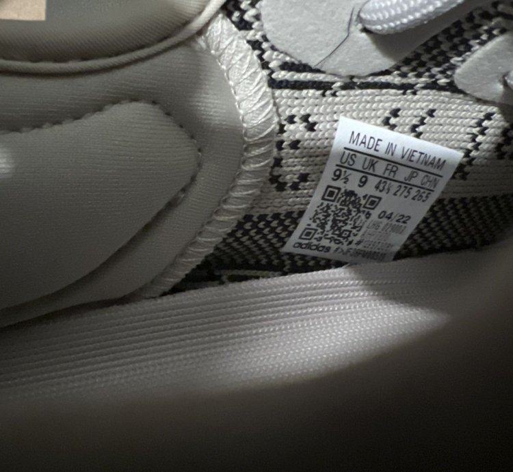 Yeezy Boost 350 V2 Slate