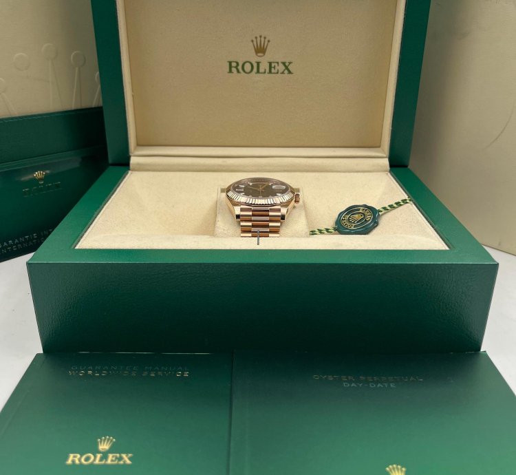 Rolex Day-date 40 40mm Eisenkiesel Dial Rose Gold Bracelet 228235 Unworn 2023
