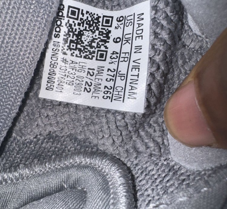 Yeezy Boost 350 V2 Steel Grey