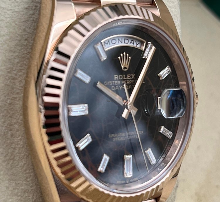 Rolex Day-date 40 40mm Eisenkiesel Dial Rose Gold Bracelet 228235 Unworn 2023