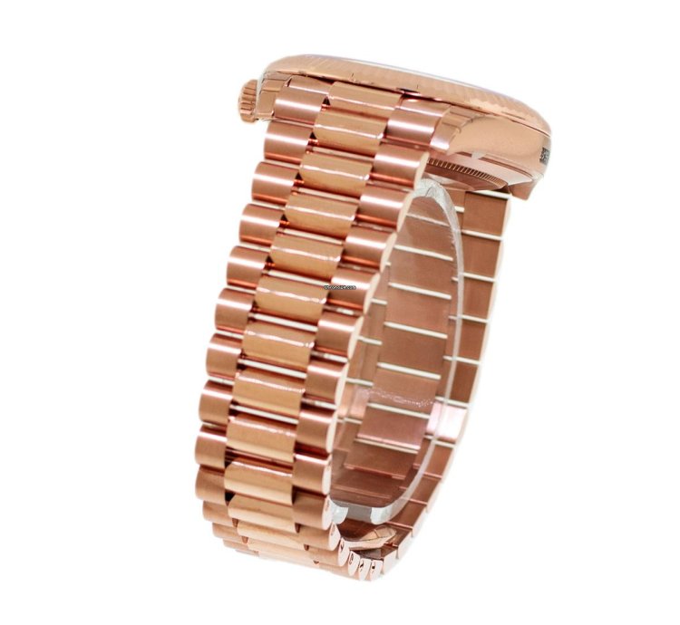 Rolex Day-date 40 40mm Everose Gold Chocolate Diagonal Motif Index Dial 228235