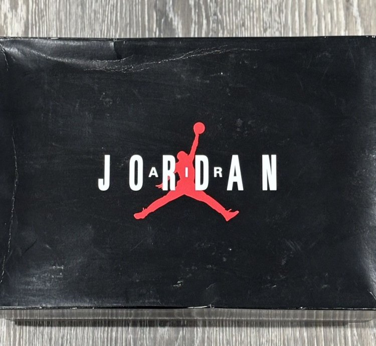 Air Jordan 11 Retro Concord 2018