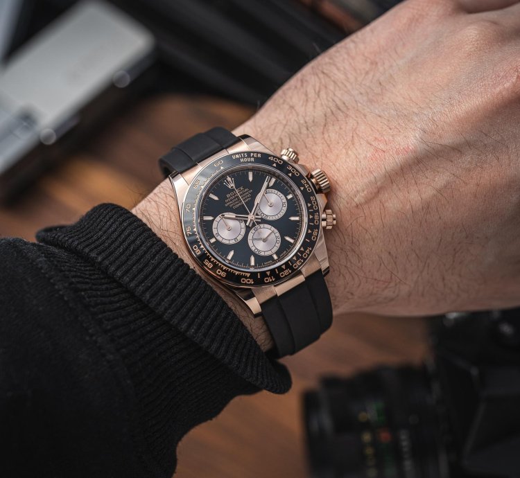 Rolex Daytona Cosmograph Daytona 40 Mm Ref 126515ln Everose Gold 2024