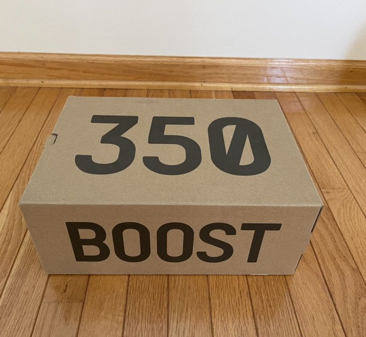 Yeezy Boost 350 V2 Yeshaya Non-reflective