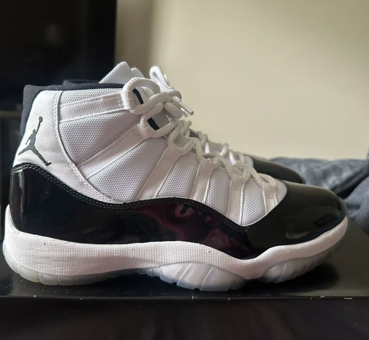 Air Jordan 11 Retro Concord 2018