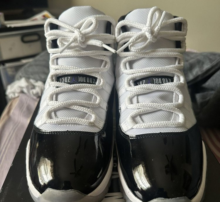 Air Jordan 11 Retro Concord 2018
