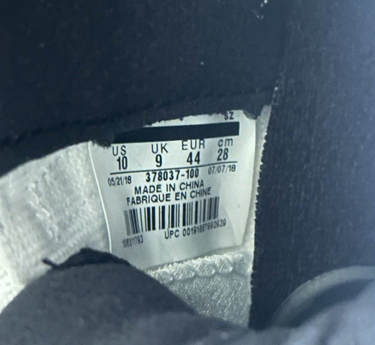 Air Jordan 11 Retro Concord 2018