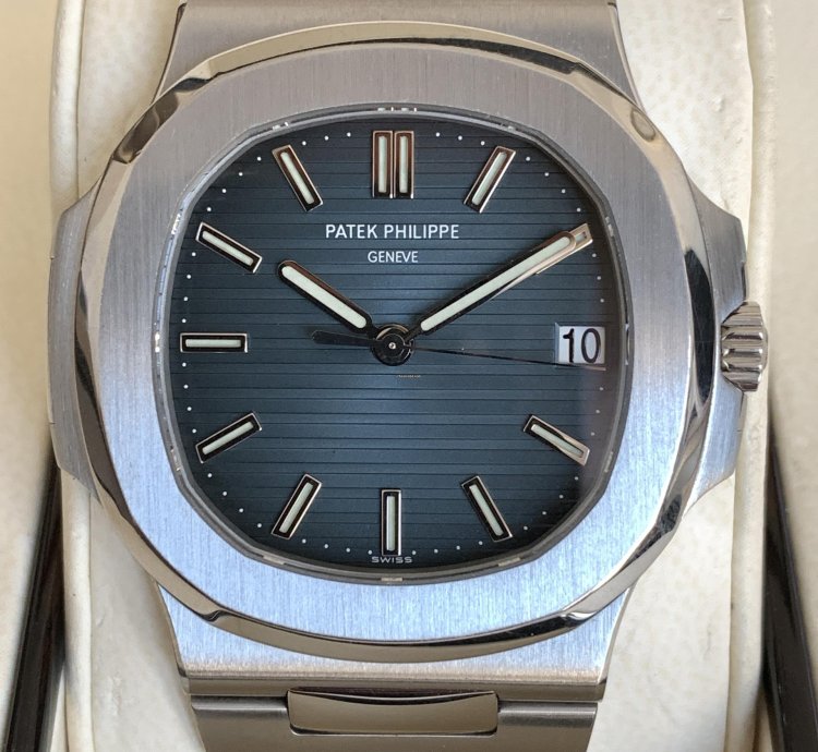 Patek Philippe Nautilus 5711 Black Blue Dial Full Set 2007