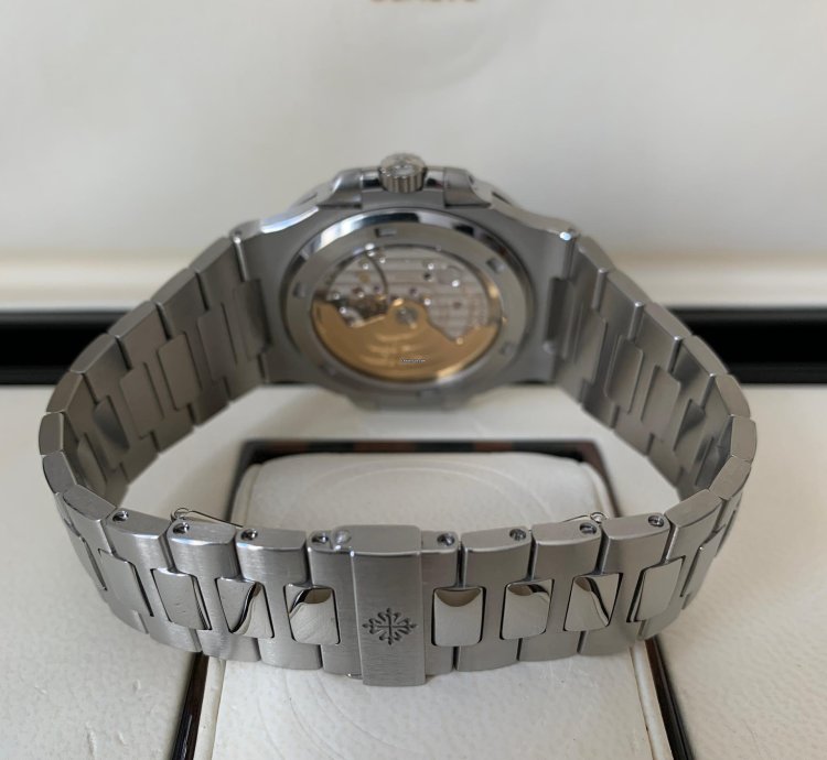 Patek Philippe Nautilus 5711 Black Blue Dial Full Set 2007