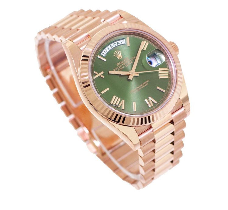 Rolex Day-date 40 40mm Everose Gold Olive Green Roman Dial 228235