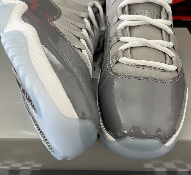Air Jordan 11 Retro Cool Grey 2021 Ct8012-005 Size 10 5