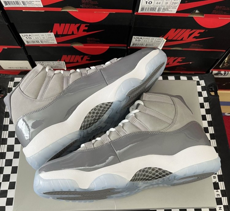 Air Jordan 11 Retro Cool Grey 2021 Ct8012-005 Size 10 5