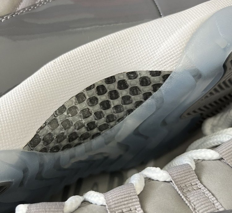 Air Jordan 11 Retro Cool Grey 2021 Ct8012-005 Size 10 5