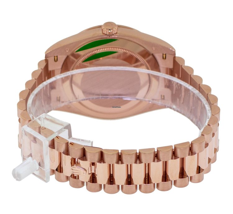 Rolex Day-date 40 40mm Everose Gold Olive Green Roman Dial Diamond Bezel 228345